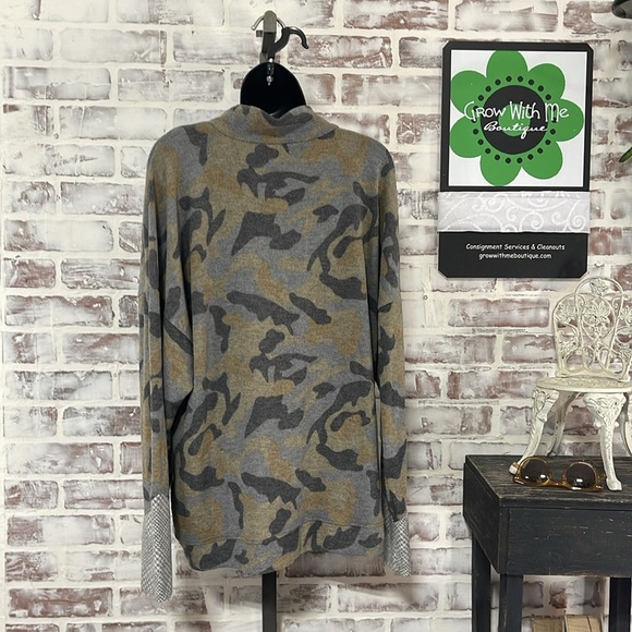 Mod X camo sweater women’s XL - Picture 5 of 5